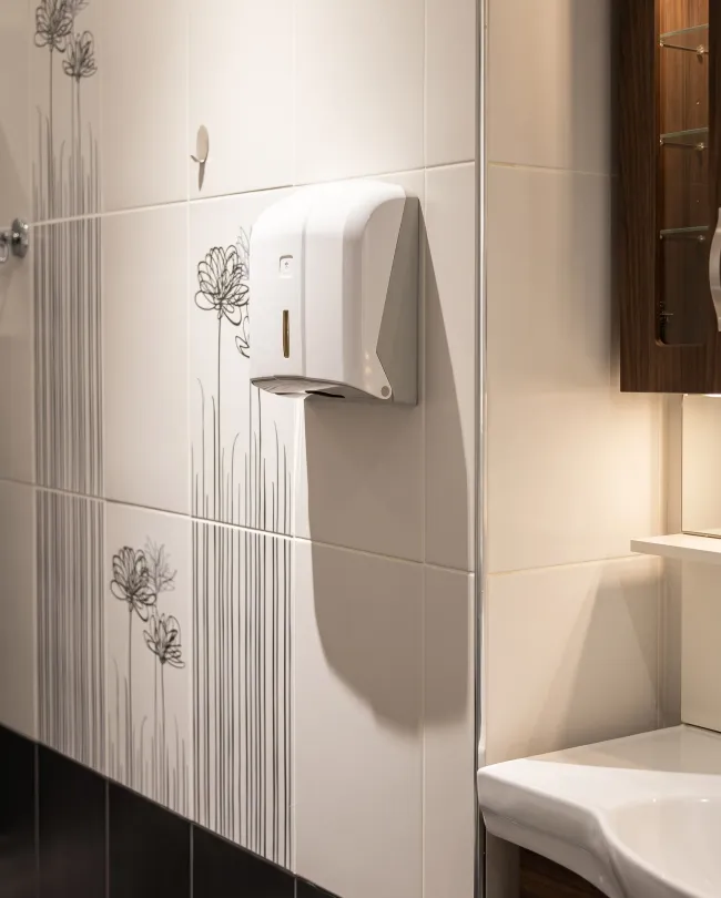 Standard Double Room with Hydro Massage Bathtub (Without Window) · Photo 4