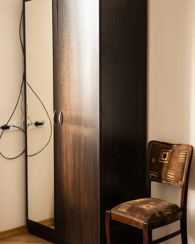 Family Room · Photo 9